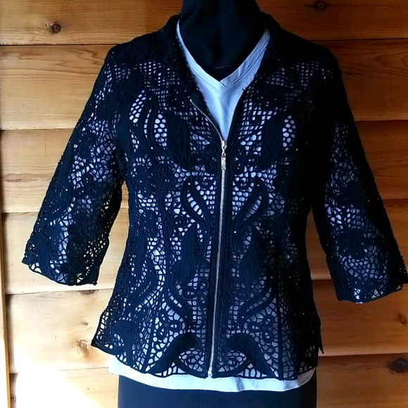 Lace jacket - Picture 1 of 5